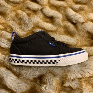 Boys 8.5 Vans